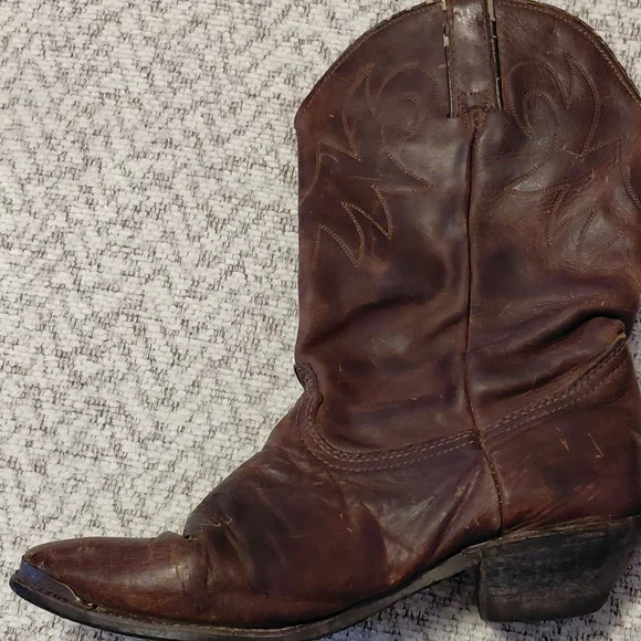 Vintage Ariat Slouch Brown 100% Leather Cowboy Boots Size 8.5 Womens - Picture 1 of 10